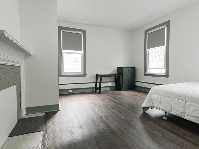 110-113 Stewart Ave — Photo 204