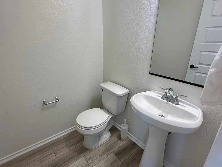 4469 Acerno St — Photo 20