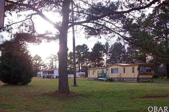 2nd image of 19631 S Lake Dr