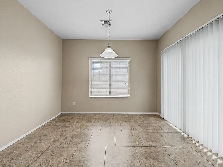17875 W Westpark Blvd — Photo 7
