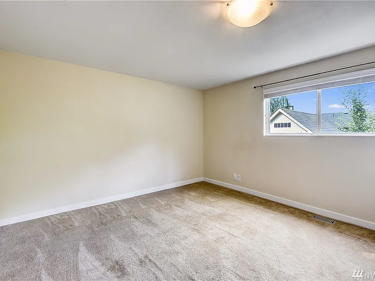 13231 129th Pl NE — Photo 11