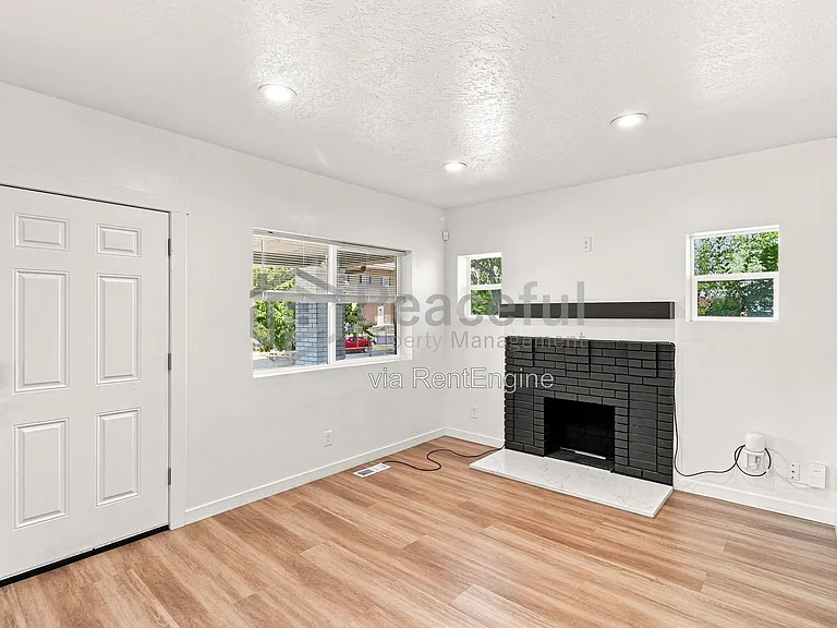 1603 S Major St #A — Photo 2
