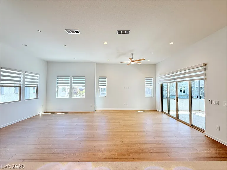 659 Fortis Creek St — Photo 13