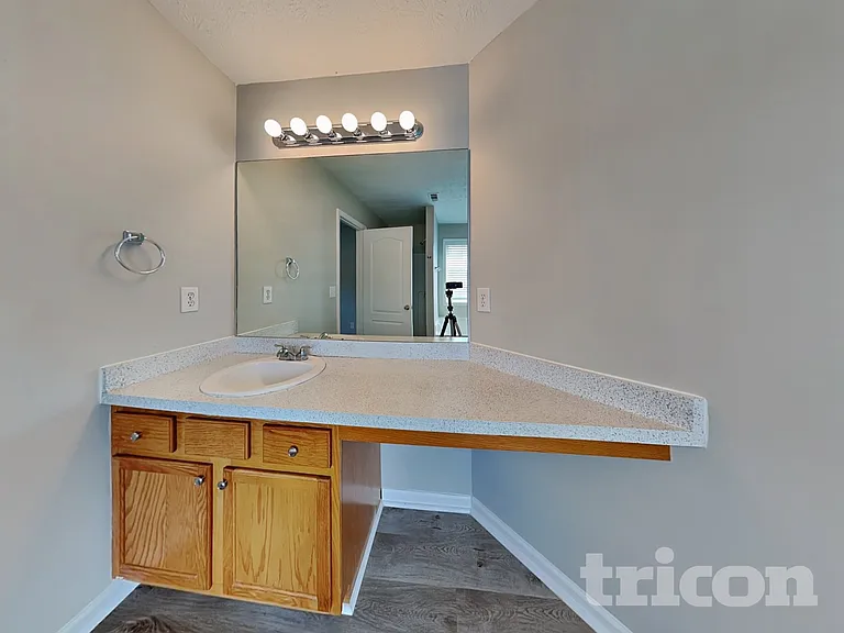 250 Indian Lake Trl — Photo 10