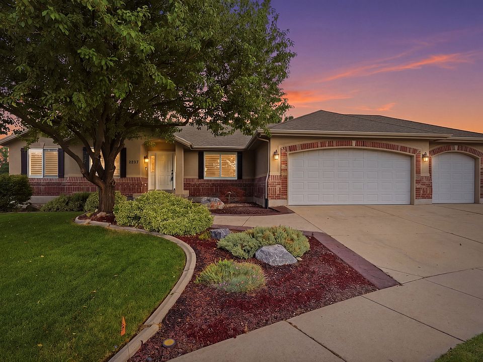 1st image of 5237 W Saddle Creek Cir S