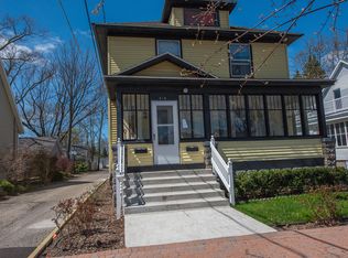 418 Central Ave, Holland, MI 49423
