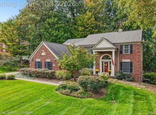 7480 Wyngate Dr, Clarkston, MI 48348