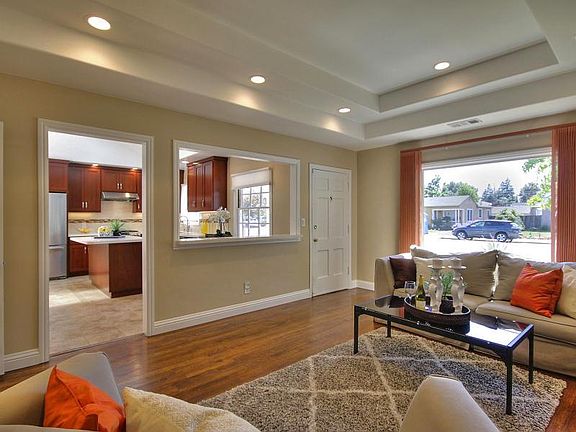 5th image of 1060 Empey Way