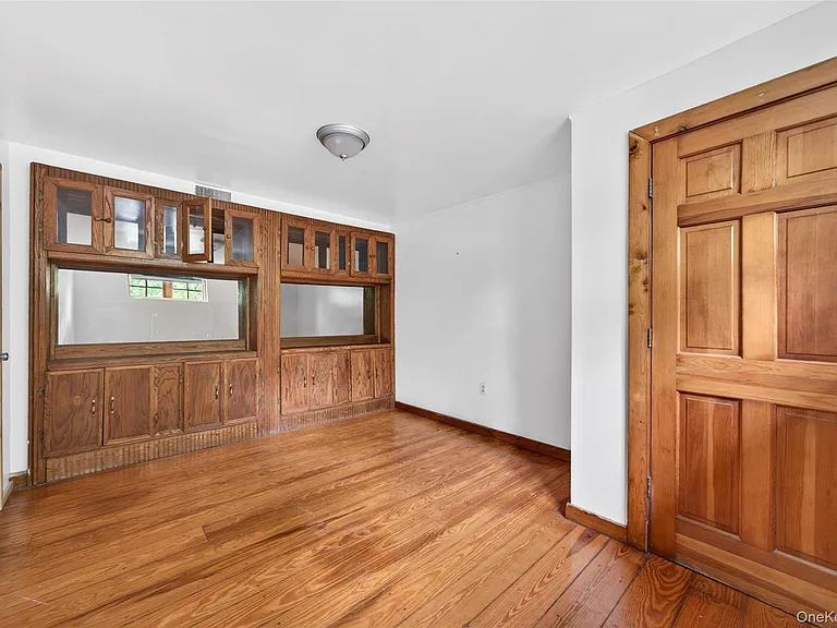 79 Quaker Hill Rd #2 — Photo 11