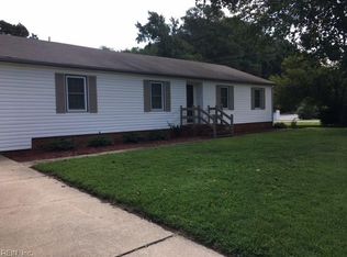 100 Villa Way, Yorktown, VA 23693