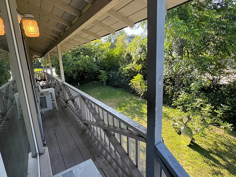 156 N Baldwin Ave #160 — Photo 2
