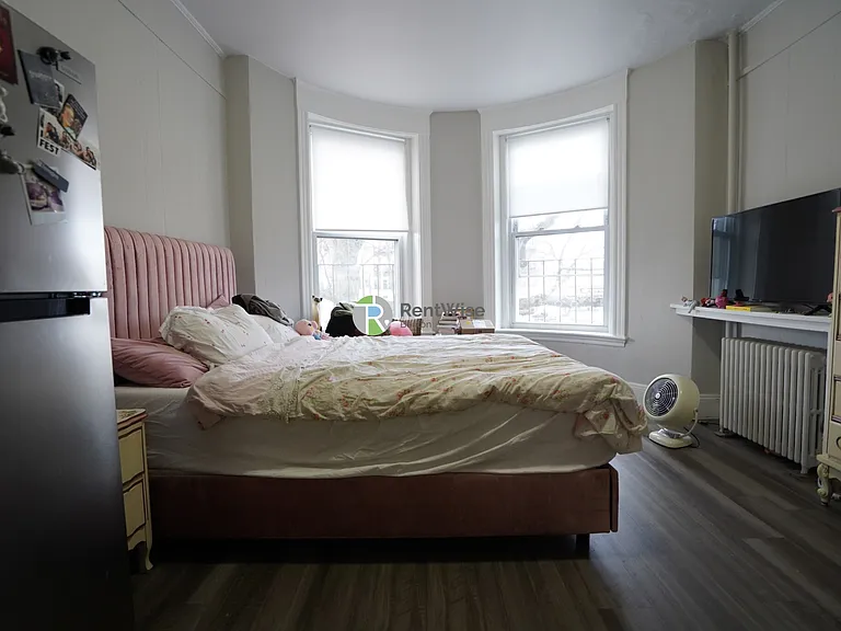 1124 Commonwealth Ave #13 — Photo 4