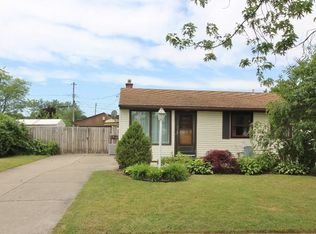 54 Crescent Ct, Buffalo, NY 14225