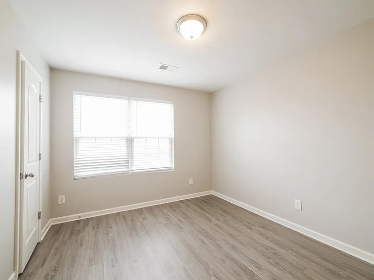 42 Everett Cir — Photo 14