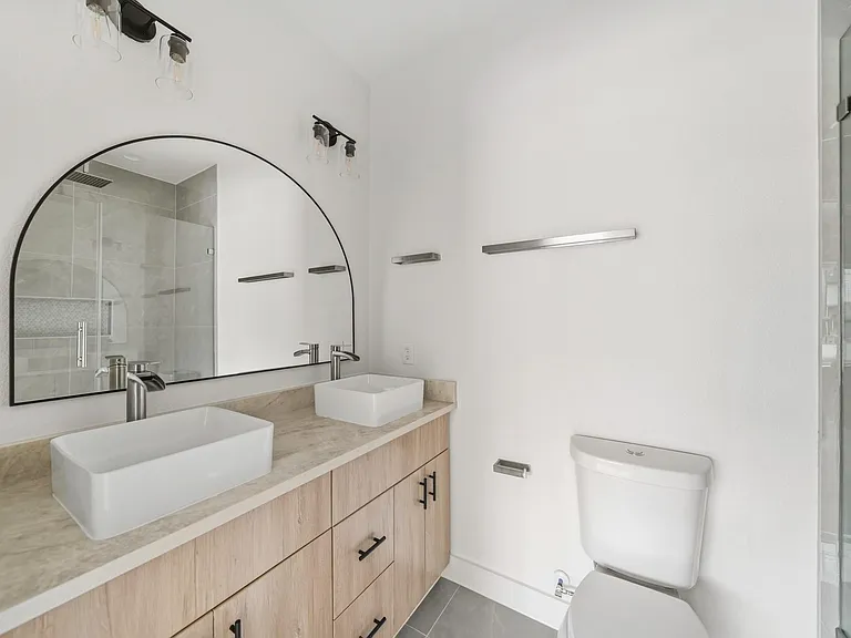 4314 Stassen St #B — Photo 7