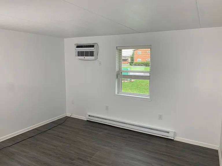 708 Matlack Ave #202 — Photo 5