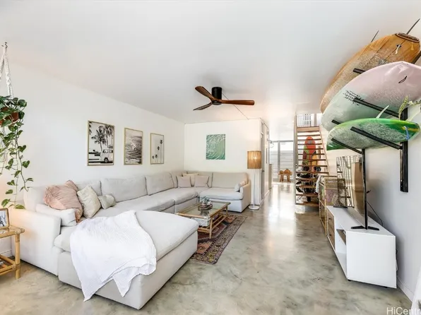 3030 Pualei Cir APT 307, Honolulu, HI 96815