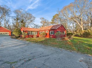 1850 Sterling Rd, Cutchogue, NY 11935