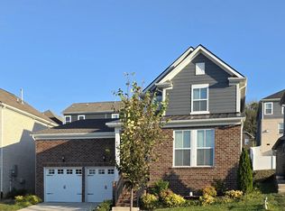 611 Snap Dragon Ln, Hendersonville, TN 37075