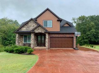 840 Shadow Creek Dr, Inman, SC 29349