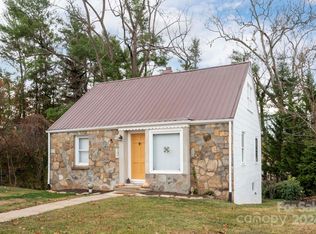21 Lakeshore Dr, Asheville, NC 28804