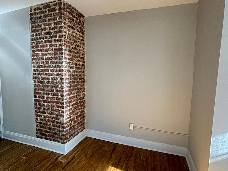11 Elm St #3 — Photo 9