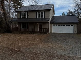 4 Kirschman Ln, Fletcher, NC 28732