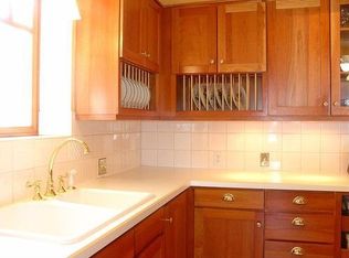 39 Serpentine Rd, Hood River, OR 97031