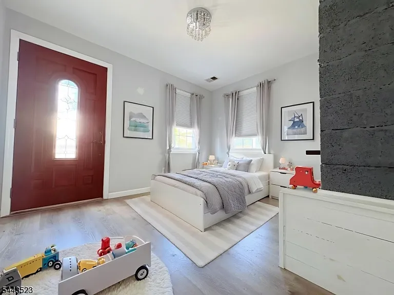 304 W Linden Ave — Photo 14