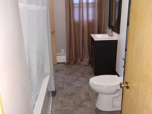 4th image of 2992 163rd St
