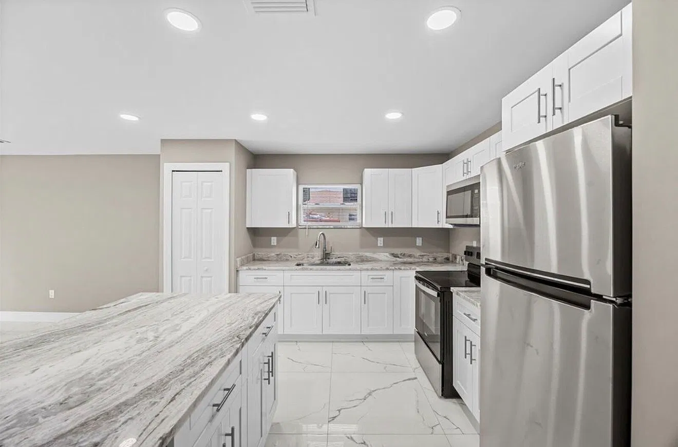 3 bed, 1482 sqft, $2,250 — Photo 3