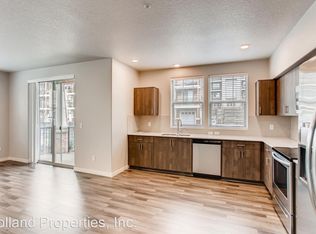 17137 SW Appledale Rd #102, Sherwood, OR 97140