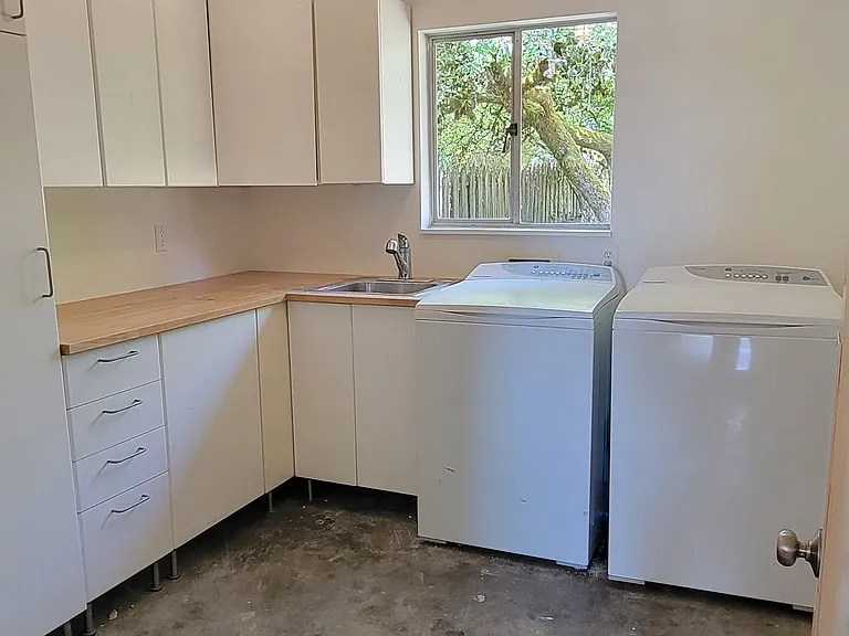Laundry - washer/Dryer