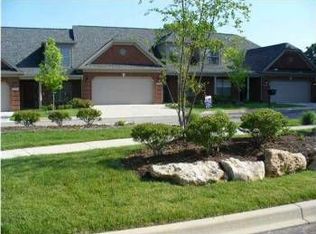 3214 Brittany Pointe Ln, Louisville, KY 40220