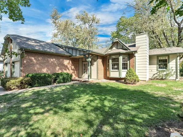 1810 N Socora St, Wichita, KS 67212