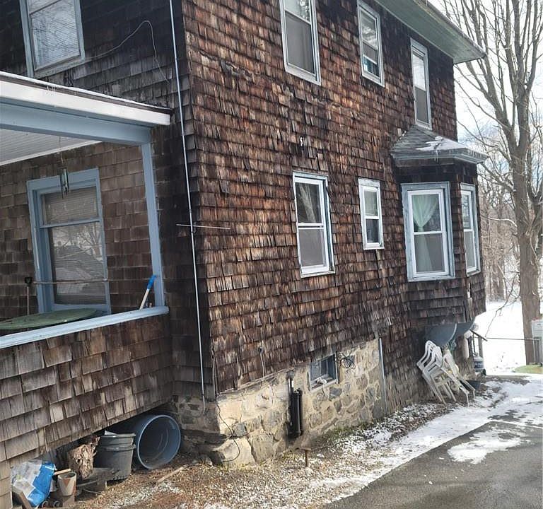 2nd image of 12 Eastview Avenue #A
