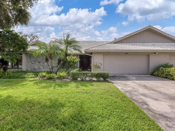 3920 Wilshire Cir #25, Sarasota, FL 34238