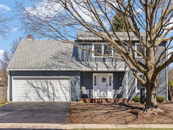 1301 Peshtigo Ave, Naperville, IL 60564