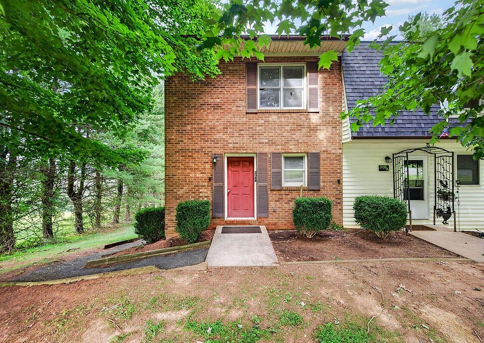 1st image of 308 Armory Rd