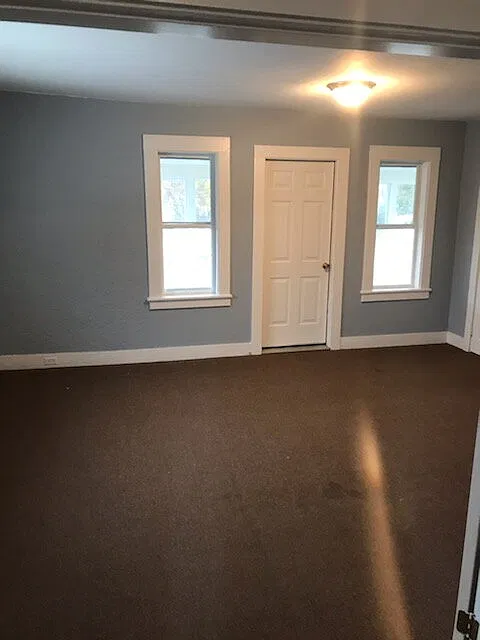 3 bed, 1.0 bath, $2,250 — Photo 4