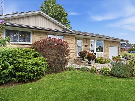 3rd image of 6453 Townline Rd