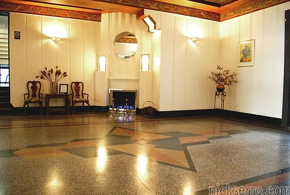 Sold by Calabrese Real Estate | media 27