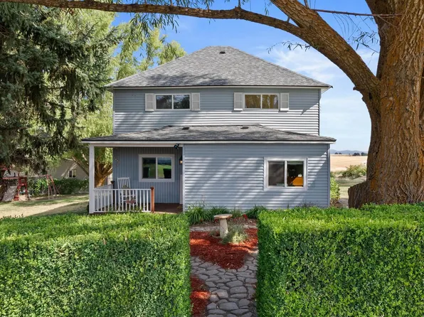 410 E 5th St, Spangle, WA 99031