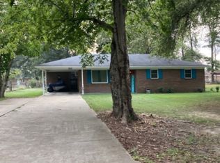 303 S Haladay St, Isola, MS 38754