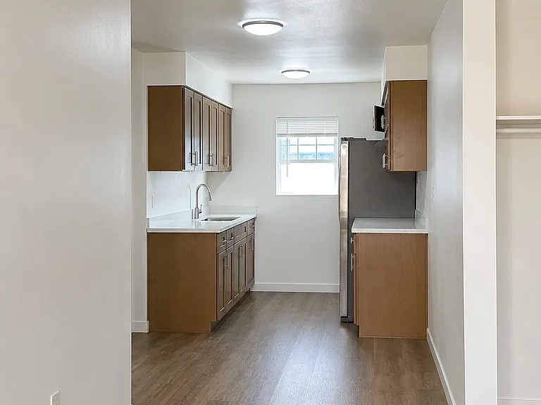 20445 Osage Ave #B — Photo 5