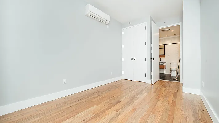 Rented by Nooklyn NYC LLC | media 35