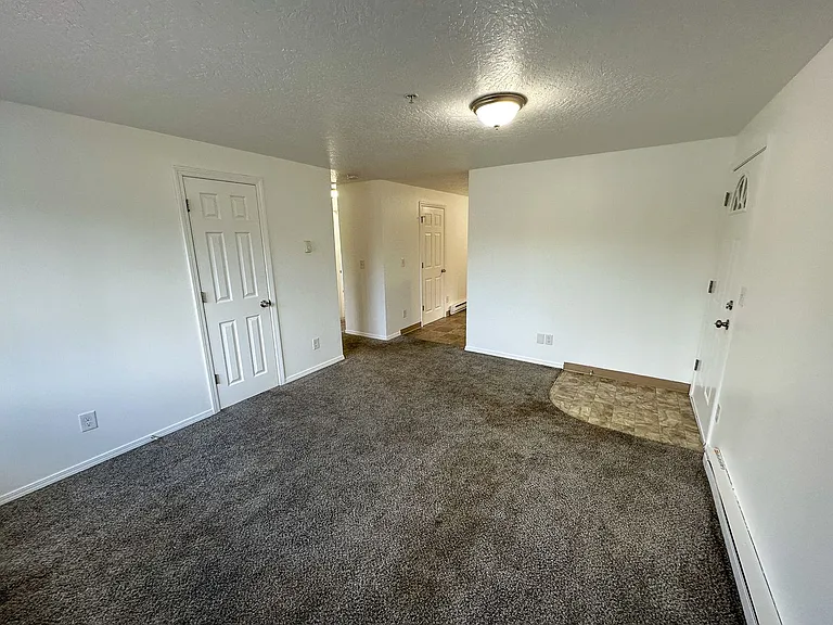 3446-3462 Hadley St NE — Photo 4