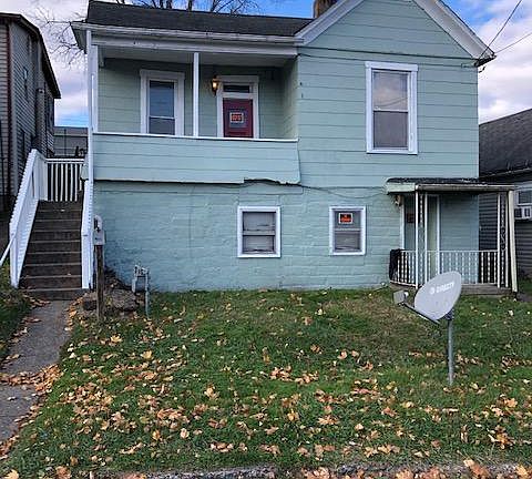 3rd image of 911 Chamberlain Ave