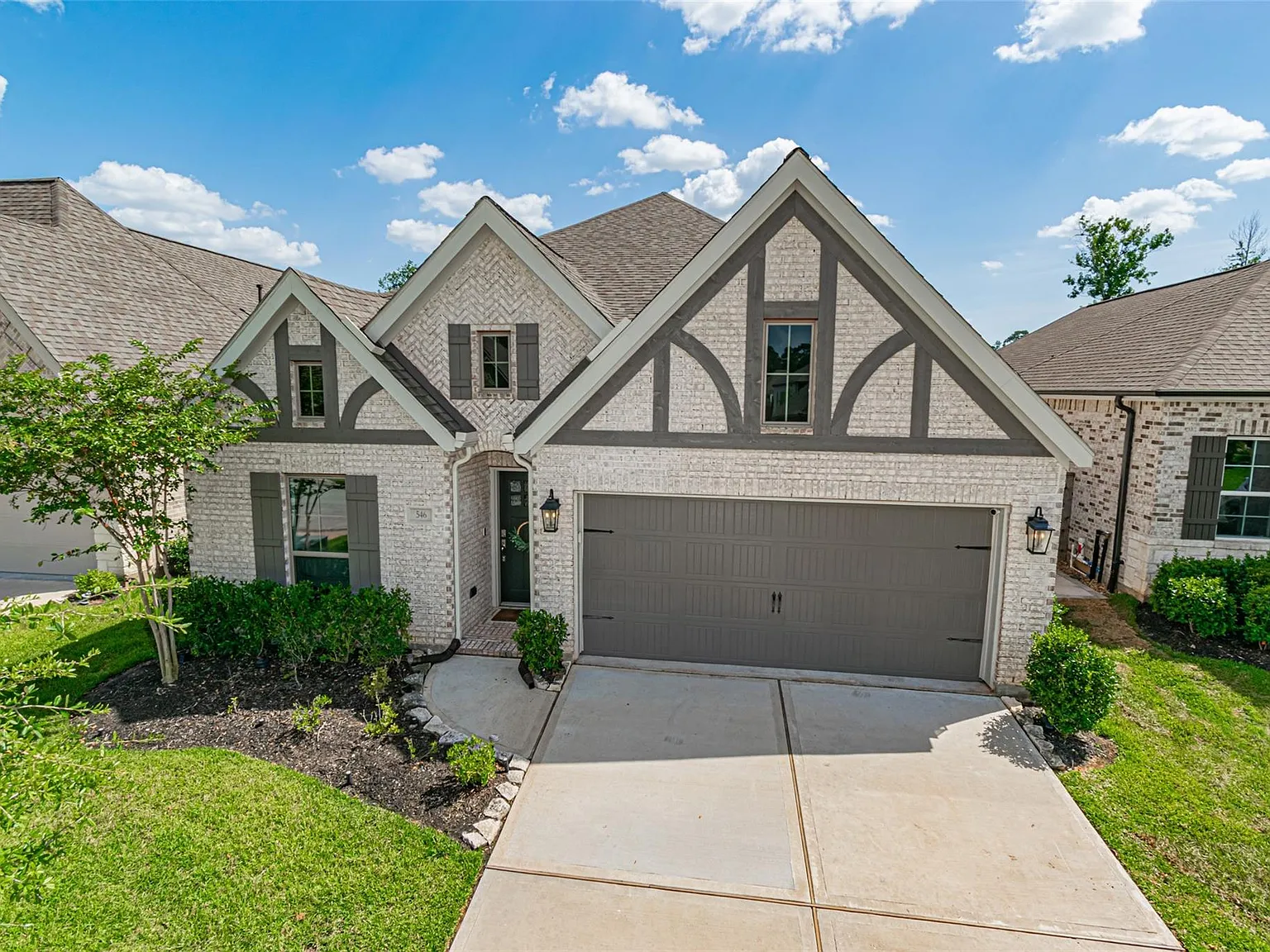 4 bed, 3.0 bath, 2140 sqft, $3,450 — Photo 1