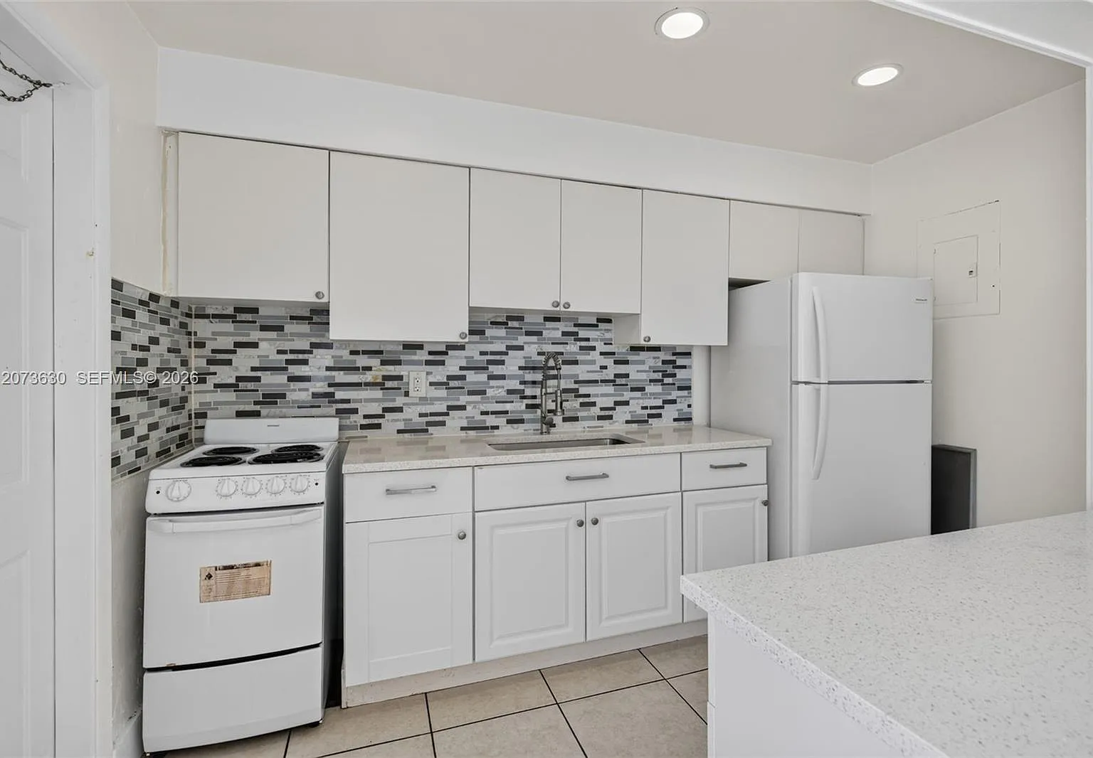 Hollywood Homesites Rev P — Photo 1